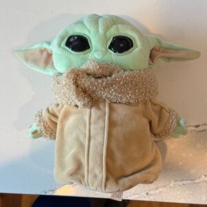 Star Wars Green and Tan Plush Toy